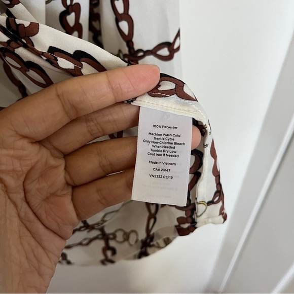 Talbots White Chain Printed Front Bow Button Up Blouse - Picture 7 of 7